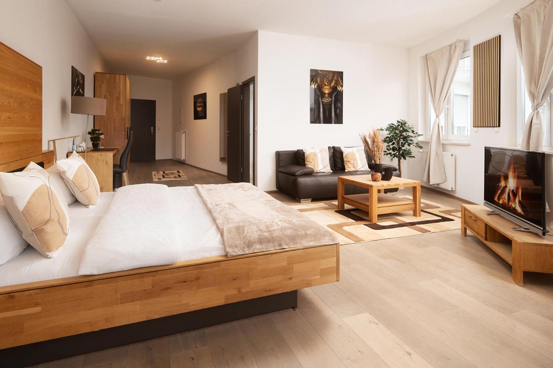 Hotel Vier Jahreszeiten Therme & Kliniken Bad Krozingen Naehe Freiburg & Schwarzwald Ideal Fuer Wellness Kur & Business Ausfluege 24H Check In- Wlan & Parken Gratis Kültér fotó