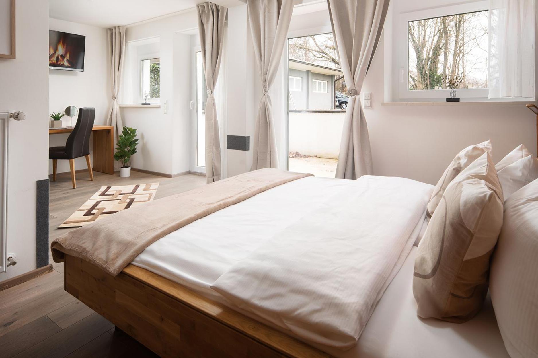Hotel Vier Jahreszeiten Therme & Kliniken Bad Krozingen Naehe Freiburg & Schwarzwald Ideal Fuer Wellness Kur & Business Ausfluege 24H Check In- Wlan & Parken Gratis Kültér fotó