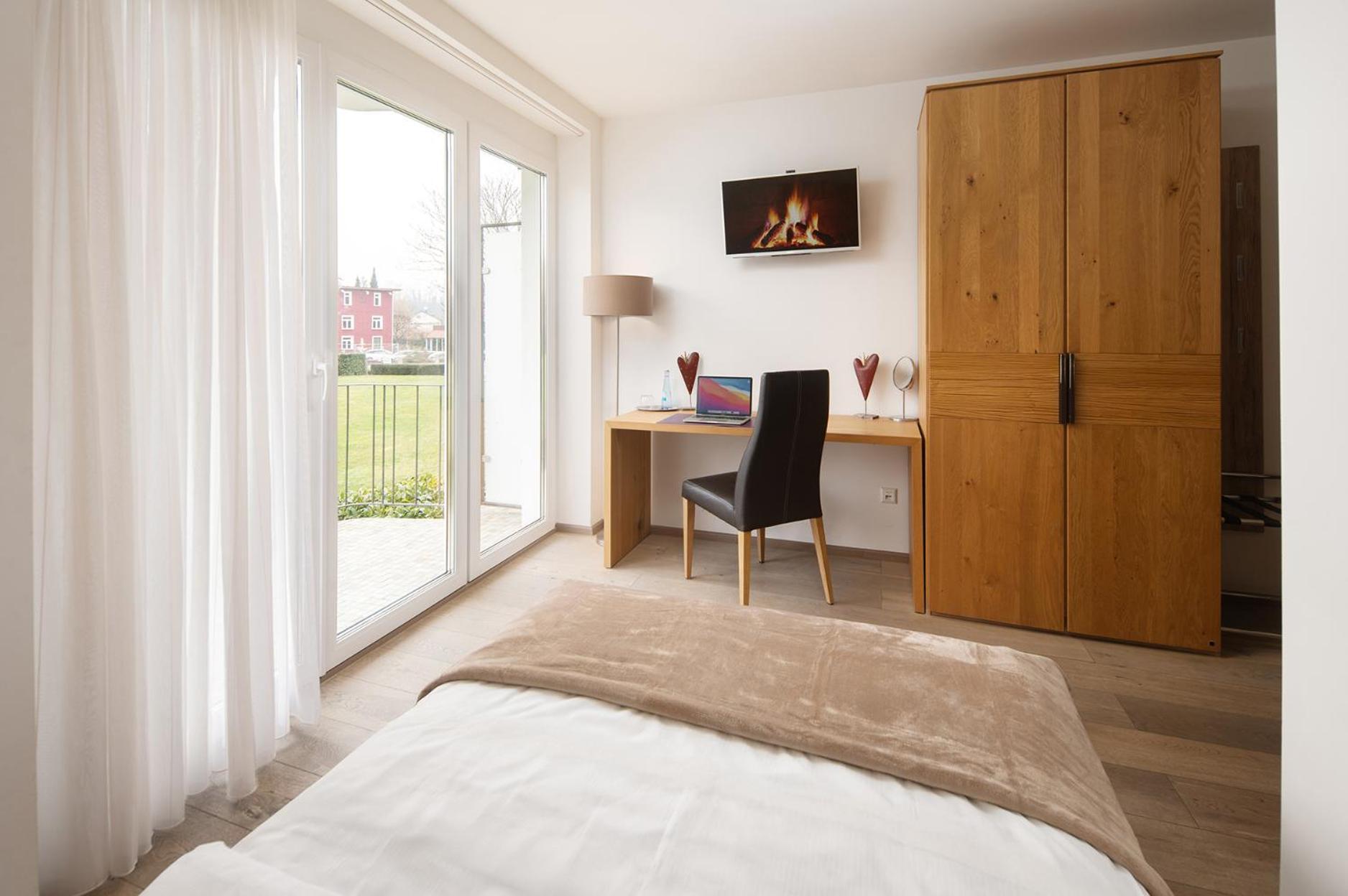 Hotel Vier Jahreszeiten Therme & Kliniken Bad Krozingen Naehe Freiburg & Schwarzwald Ideal Fuer Wellness Kur & Business Ausfluege 24H Check In- Wlan & Parken Gratis Kültér fotó